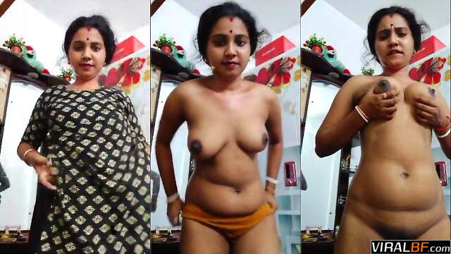 Cute Bengali Bhabhi Nude Clips: Viral Bangla Sex MMS Video