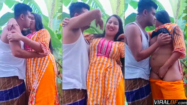 Uncut Bengali College Girl Sucks Cock And Takes Pounding Outdoor